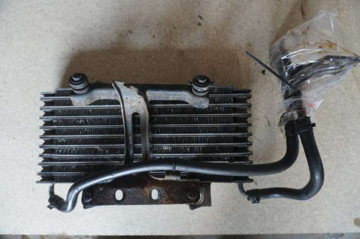 Nissan Qashqai+2 J10 2013r 2.0b Mr20de Automat Chłodnica Skrzyni Biegów 21606jd31a Cooler Assy-Oil - obrazek 2