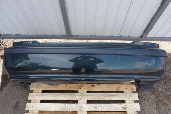 Honda CIVIc VI Zderzak Tylny 3drzwi Nr.82