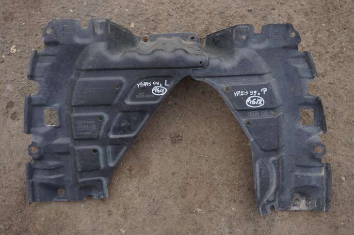 Toyota Yaris I Osłona Silnika Dolna 51441052010 51442-52010