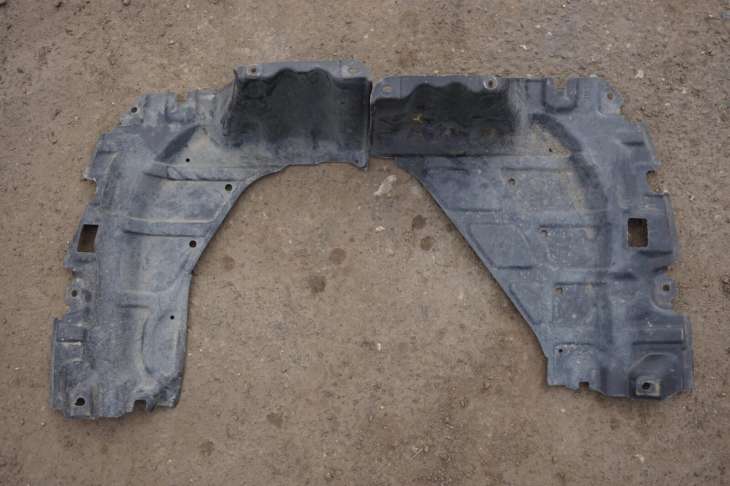 Toyota Yaris I Osłona Silnika Dolna 51441052010 51442-52010 - obrazek 2