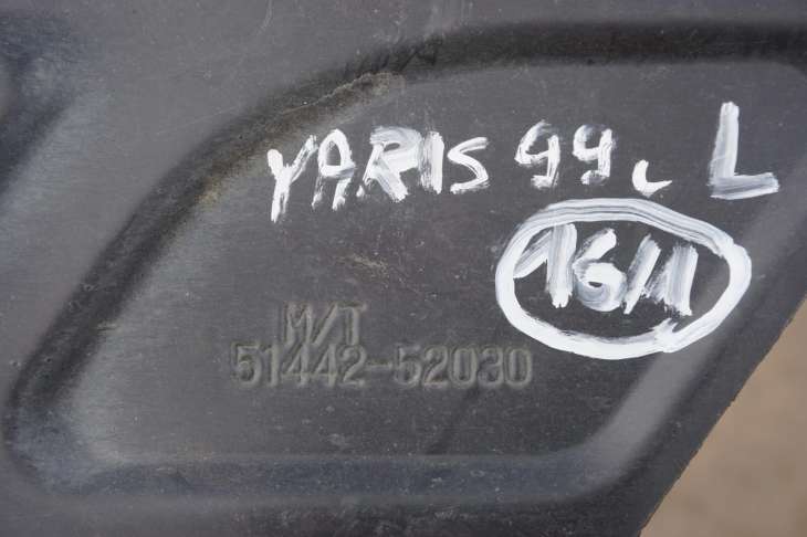 Toyota Yaris I Osłona Silnika Dolna 51441052010 51442-52010 - obrazek 9