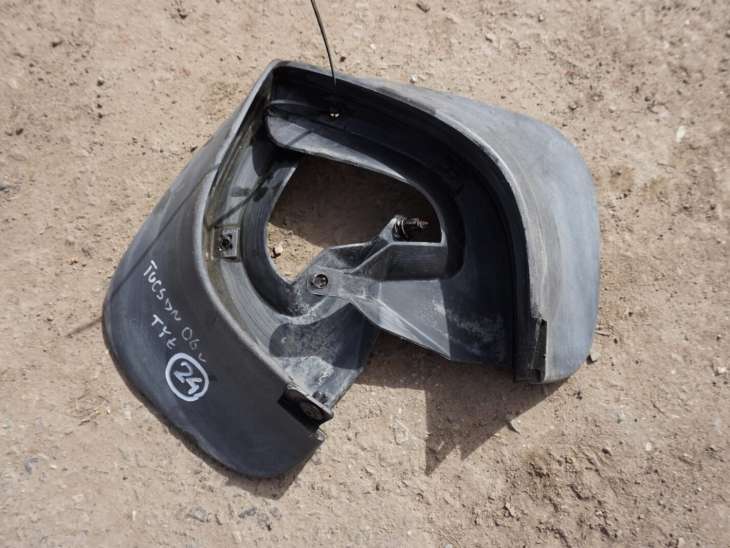 Hyundai Tucson I Chlapacze Tylne 86842-2e010