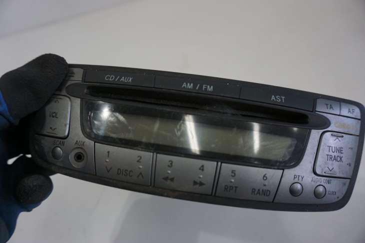 Toyota Aygo Radio Cd 86120-0h010 - Image 2