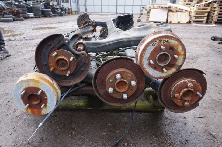 Mitsubishi Colt VI Belka Zawieszenia Tylnego 2004-2011rok - Image 2