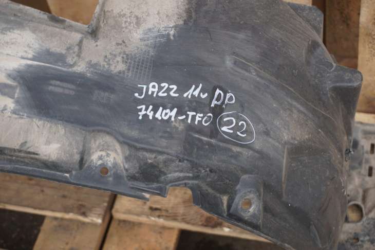 Honda Jazz III Nadkole Prawe Przednie 74101-Tf0 Nr.22 - Image 2