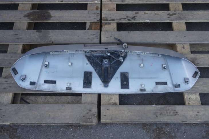 Subaru Legacy IV Spoiler Klapy Bagażnika39d 96031ag030 - Image 5