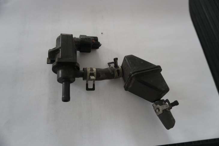 Toyota Zawór Podciśnienia 90910-12259