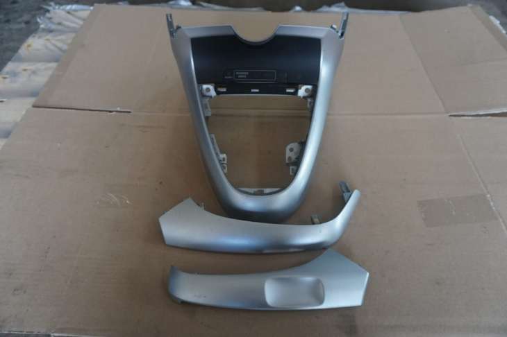 Toyota Verso Osłona Lewarka 55435-0f020 55436-0f020