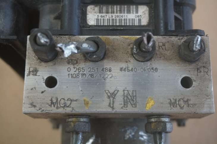 Toyota Verso Pompa Hamulcowa Abs 44540-0f050 - Image 3