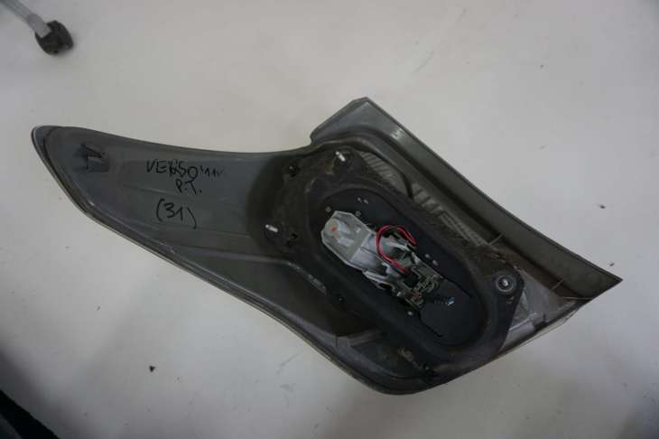 Toyota Verso Lampa Tylna Prawa 815510F101 ANGIELSKA - Image 2