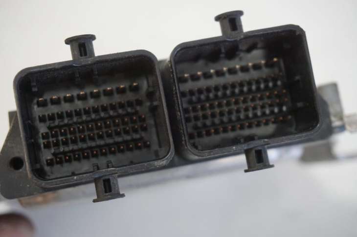 Suzuki Swift Mk7 Komputer Sterownik Silnika 33910-69l01 0261507288 - Image 4