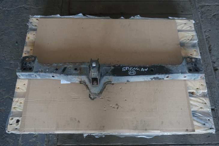 Toyota Verso Belka Zawieszenia Przedniego Silnika 2.0d4d ; 5710402160