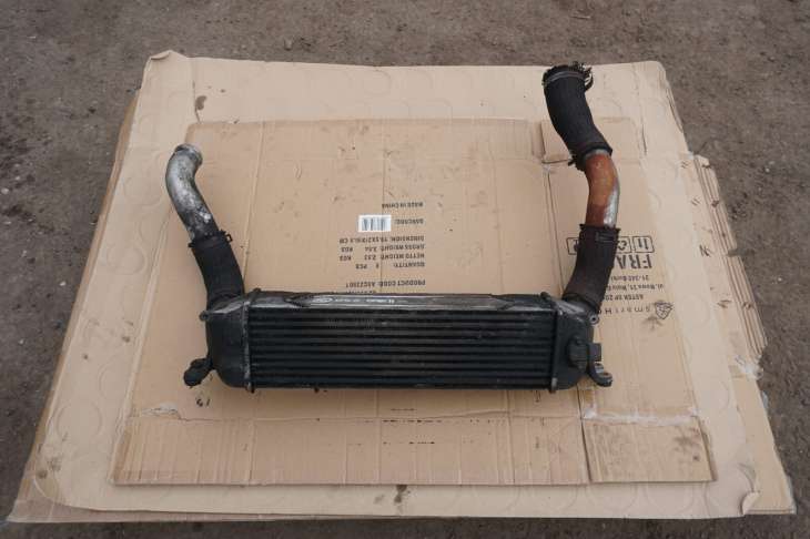 Hyundai I800 H1 Starex 2.5crdi D4cb 07-15r Chłodnica Powietrza Intercooler