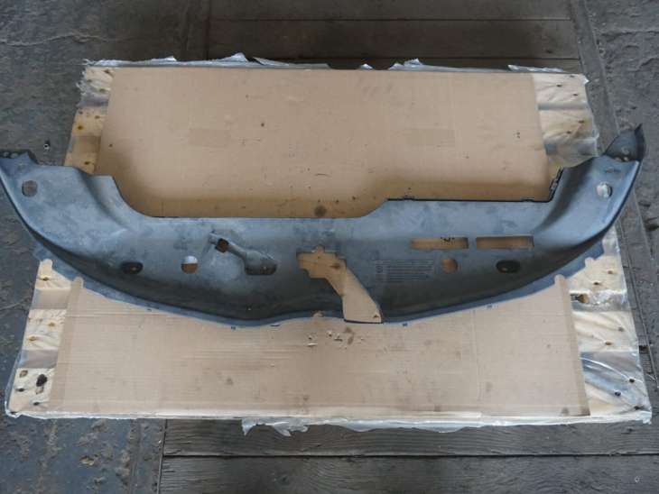 Toyota Verso Belka Osłona Pasa Przedniego 53289-0f030 53140-0f010