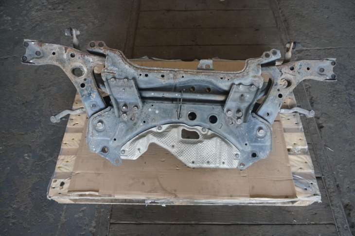 Toyota Verso Belka Zawieszenia Przedniego Sanki Wózek 5120102101 ; 5120102102 - Image 5