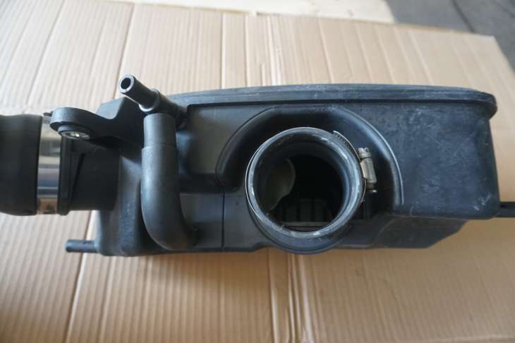 Subaru Forester II Sg Lift 2007rok 2.0b Ej204 Obudowa Filtra Powietrza 46051ae000 ; 46052sa020 ; 14435aa250 ; 14457aa490 - Image 3