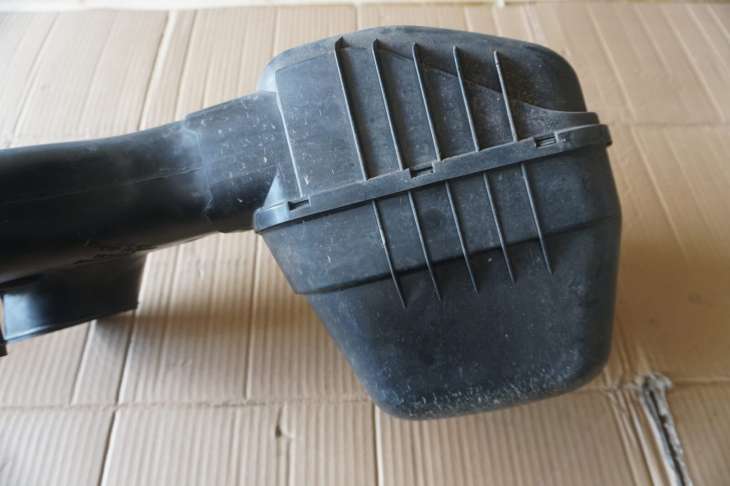 Subaru Forester II Sg Lift 2007rok 2.0b Ej204 Rezonator Powietrza 46040fe050 ; 46012sa080 - Image 6