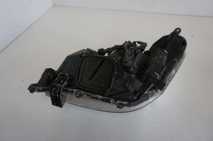 Toyota Verso Lampa Prawa Przednia 81110-0f010 ; 811300F110 - Image 7