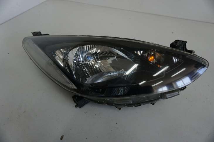 Mazda 2 II De Lampa Prawa Przednia 2009rok Nr.41