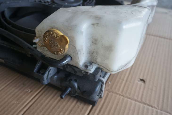 Subaru Forester II Sg 2.0b Ej204 Chłodnica Wody 45119sa040 Wentylator 45122sa000 ; 45131fe000 ; 45119sa040 - Image 6