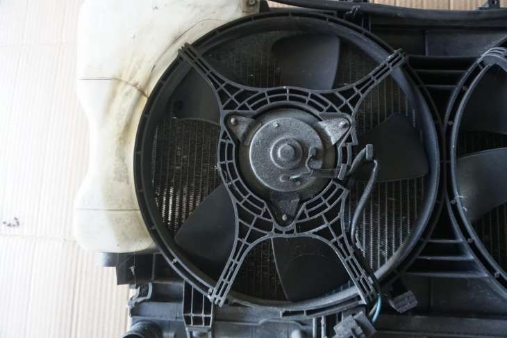 Subaru Forester II Sg 2.0b Ej204 Chłodnica Wody 45119sa040 Wentylator 45122sa000 ; 45131fe000 ; 45119sa040 - Image 8