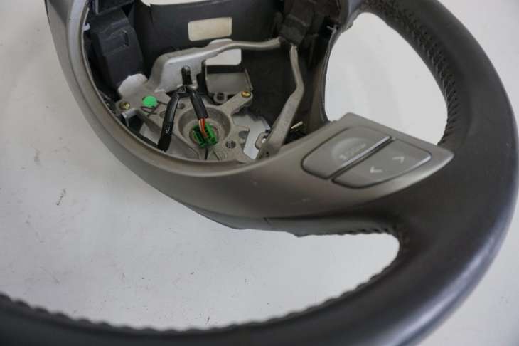 Subaru Tribeca B9 Kierownica Multifunkcyjna Skora Nr.478 - Image 2