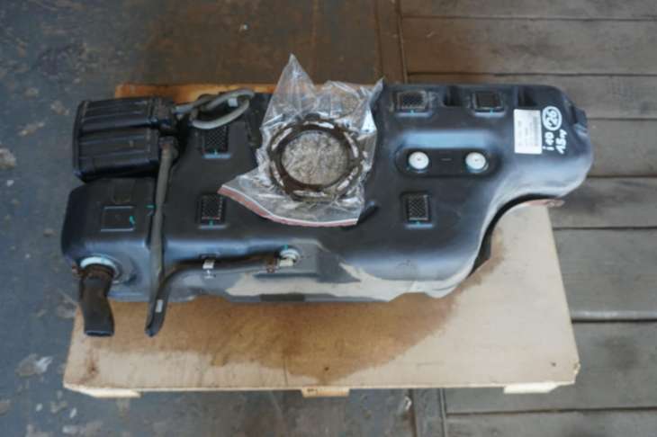 Hyundai I10 II Zbiornik Paliwa 31171-B9000