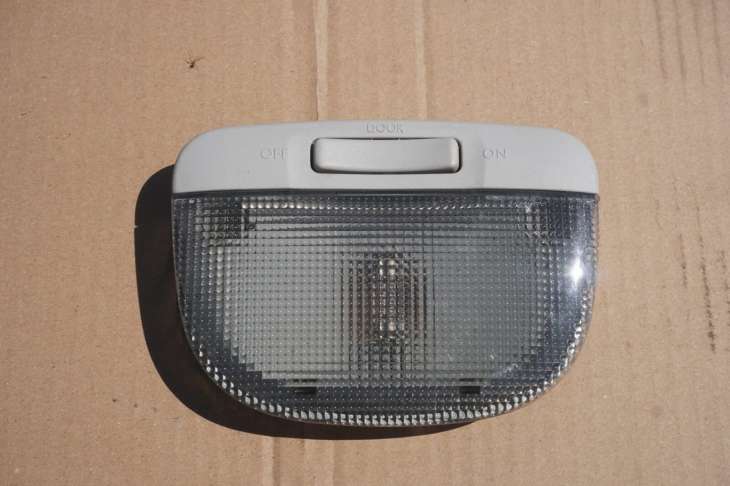 Subaru Forester Sj IV Osłony Przeciwsłoneczne Lampka - Image 6