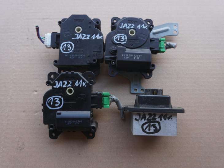 Honda Jazz III Zawór Sterujący Nagrzewnica 113800-2430 063800-1210 113800-2340 077800-0970