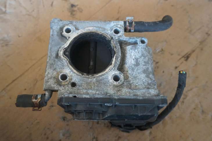 Mazda 3 Bk Przepustnica Z67713640 10l29h - Image 2