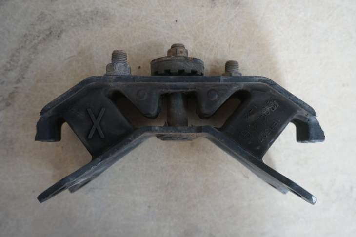 Subaru Legacy V Outback IV 2009-2013r Poduszka Skrzyni Biegow Cvt 41022aj070 - Image 3