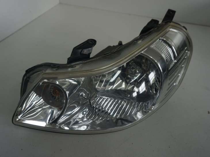 Suzuki Sx4 Lampa Przednia Lewa Nr.94