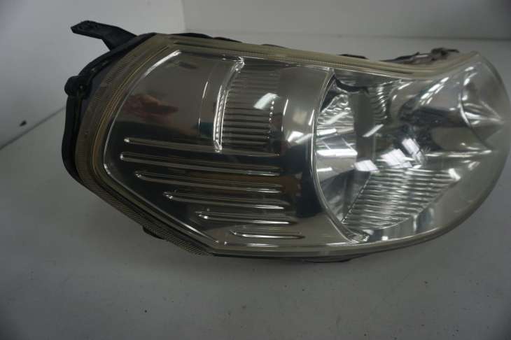 Suzuki Sx4 Lampa Przednia Prawa Nr.41 - Image 3
