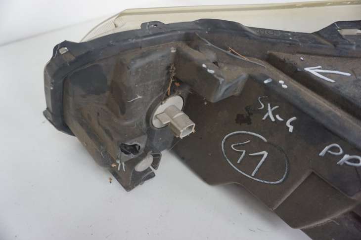 Suzuki Sx4 Lampa Przednia Prawa Nr.41 - Image 5