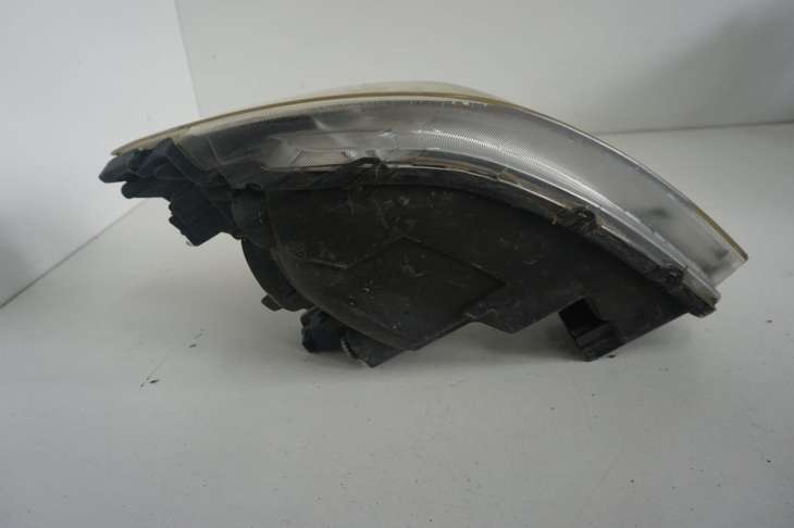 Suzuki Sx4 Lampa Przednia Prawa Nr.41 - Image 7