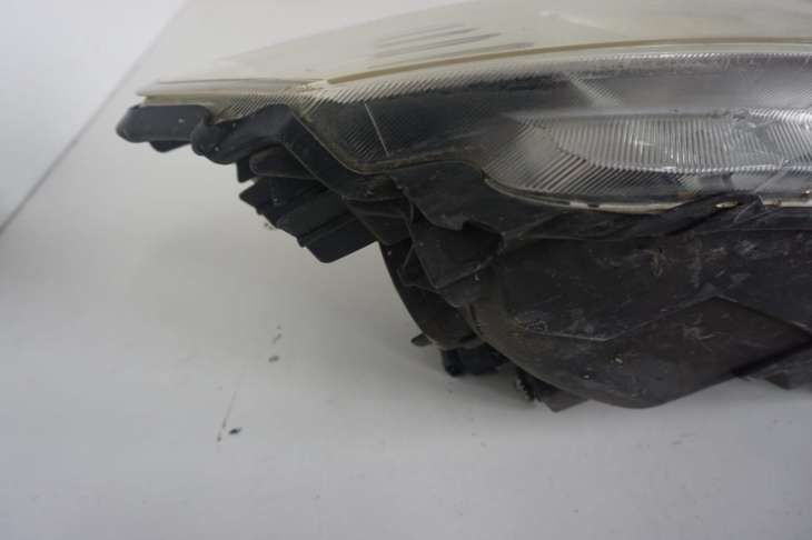 Suzuki Sx4 Lampa Przednia Prawa Nr.41 - Image 8