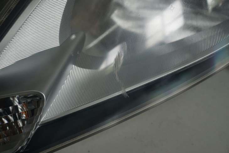 Honda Jazz III Lampa Przednia Lewa Nr.36 - Image 4