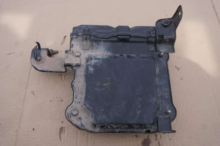 Honda Cr-V Crv III 2006-2012r Osłona Sterownika Silnika Komputera - Image 2