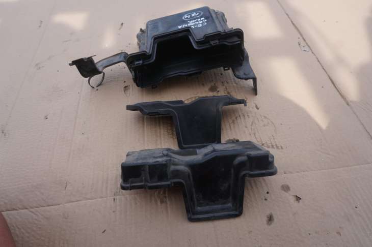 Honda Cr-V Crv III 2006-2012r Osłona Sterownika Silnika Komputera - Image 3