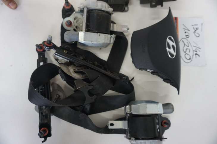 Hyundai I30 II Poduszki Powietrzne Airbag 95910-A6100 - Image 3