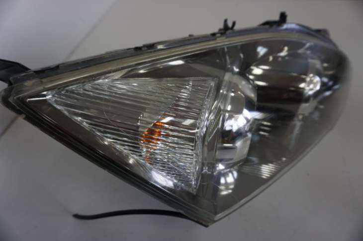 Honda Cr-V III 2008-2012r Lampa Prawa Przednia Xenon 33100-Sww-E1 Angielska Nr.405 - Image 2