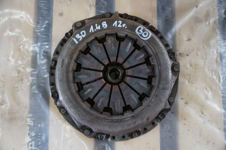 HYUNDAI I30 II 2014R 1.4B G4FA KOLO ZAMACHOWE 232002B000 - Image 7