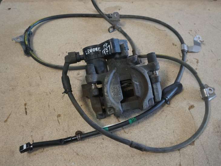 SUBARU LEVORG ZACISK TYLNY PRAWY LINKA HAMULCOWA 26620AL020 26018VA000