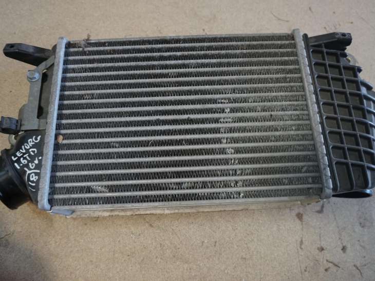 SUBARU LEVORG CHŁODNICA POWIETRZA INTERCOOLER SIC-TM0200