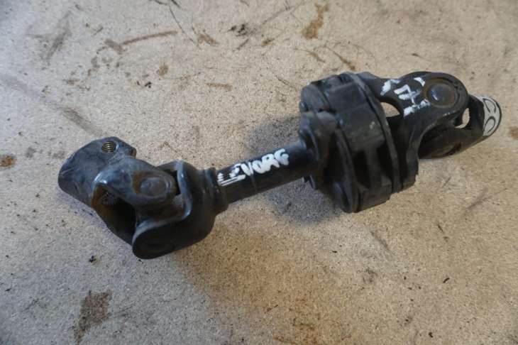 SUBARU LEVORG KRZYŻAK PRZEKŁADNI KIEROWNICZEJ