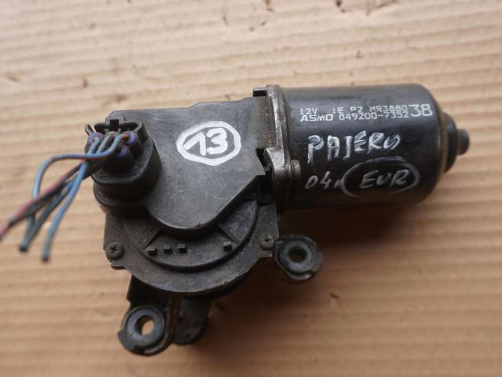MITSUBISHI PAJERO III MECHANIZM WYCIERACZKI MR388038