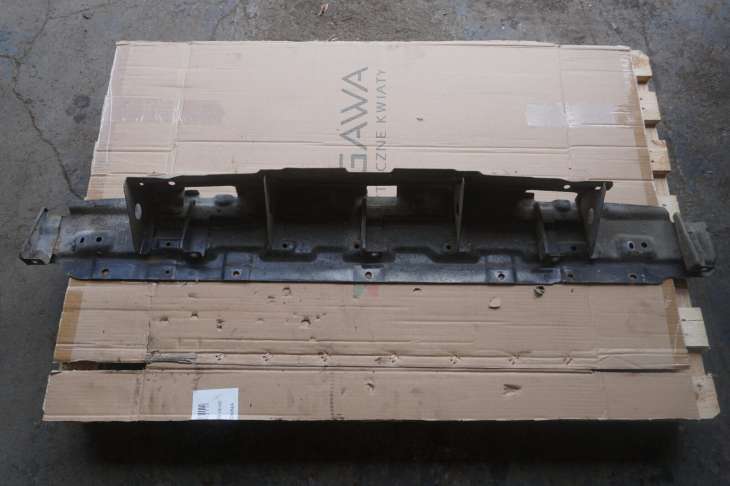 MITSUBISHI PAJERO III BELKA DOLNA PAS PRZEDNI - Image 3