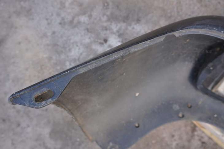 SUBARU FORESTER SF I ZDERZAK PRZEDNI CZARNY - Image 7