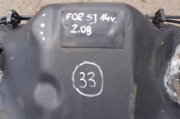SUBARU FORESTER IV SJ 2.0B FB20 ZBIORNIK PALIWA 42012FJ011 ; 42012FJ120 - Image 2