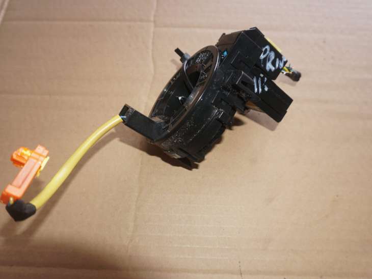 TOYOTA PRIUS III XW30 2009-2015R TASMA KIEROWNICY CZUJNIK KATA SKRĘTU 89245-74010 ; 8430774020